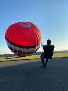 Aeroballonsport ballon heissfüllen und hinstellen aufrüsten